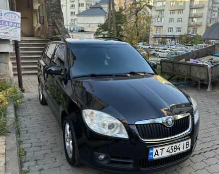 Шкода Фабия 2009 в Ивано-Франковске на Automoto.ua Черный Шкода Фабия, объемом двигателя 1.4 л и пробегом 246 тыс. км за 3800 $, фото 4 на Automoto.ua