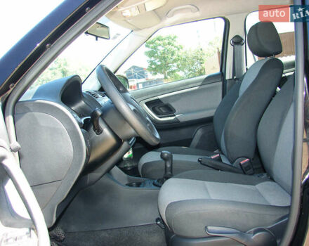 Черный Шкода Фабия, объемом двигателя 1.4 л и пробегом 190 тыс. км за 5500 $, фото 9 на Automoto.ua