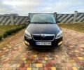Черный Шкода Фабия, объемом двигателя 1.2 л и пробегом 225 тыс. км за 5700 $, фото 1 на Automoto.ua