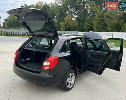 Шкода Фабия 2010 в Луцке на Automoto.ua Черный Шкода Фабия, объемом двигателя 1.2 л и пробегом 141 тыс. км за 6850 $, фото 157 на Automoto.ua