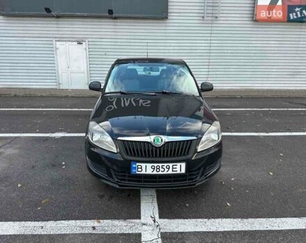 Черный Шкода Фабия, объемом двигателя 1.6 л и пробегом 195 тыс. км за 5500 $, фото 3 на Automoto.ua