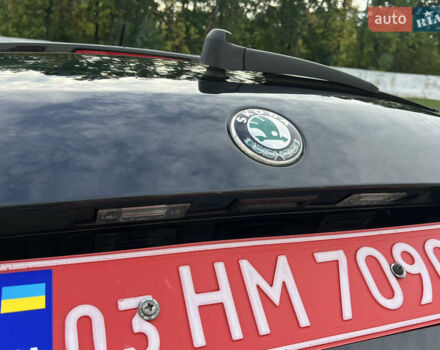 Шкода Фабия 2010 в Луцке на Automoto.ua Черный Шкода Фабия, объемом двигателя 1.2 л и пробегом 141 тыс. км за 6850 $, фото 48 на Automoto.ua