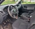 Чорний Шкода Фабія, об'ємом двигуна 1.6 л та пробігом 266 тис. км за 6000 $, фото 4 на Automoto.ua