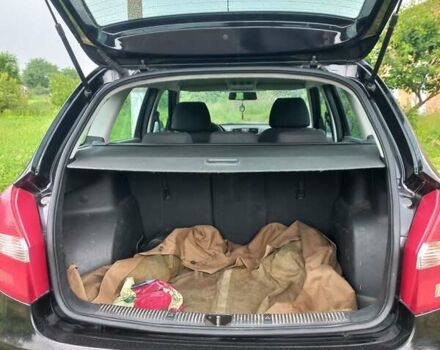 Чорний Шкода Фабія, об'ємом двигуна 1.6 л та пробігом 266 тис. км за 6000 $, фото 8 на Automoto.ua