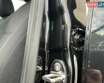 Шкода Фабия 2010 в Луцке на Automoto.ua Черный Шкода Фабия, объемом двигателя 1.2 л и пробегом 141 тыс. км за 6850 $, фото 136 на Automoto.ua