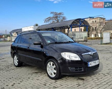 Чорний Шкода Фабія, об'ємом двигуна 1.2 л та пробігом 137 тис. км за 4750 $, фото 16 на Automoto.ua