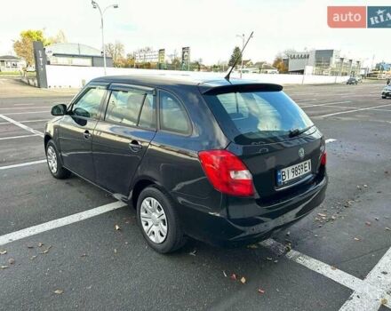 Черный Шкода Фабия, объемом двигателя 1.6 л и пробегом 195 тыс. км за 5500 $, фото 6 на Automoto.ua