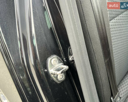 Шкода Фабия 2010 в Луцке на Automoto.ua Черный Шкода Фабия, объемом двигателя 1.2 л и пробегом 141 тыс. км за 6850 $, фото 121 на Automoto.ua