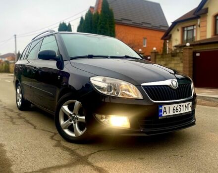 Черный Шкода Фабия, объемом двигателя 1.2 л и пробегом 243 тыс. км за 5300 $, фото 2 на Automoto.ua