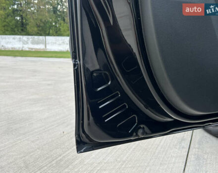 Шкода Фабия 2010 в Луцке на Automoto.ua Черный Шкода Фабия, объемом двигателя 1.2 л и пробегом 141 тыс. км за 6850 $, фото 134 на Automoto.ua