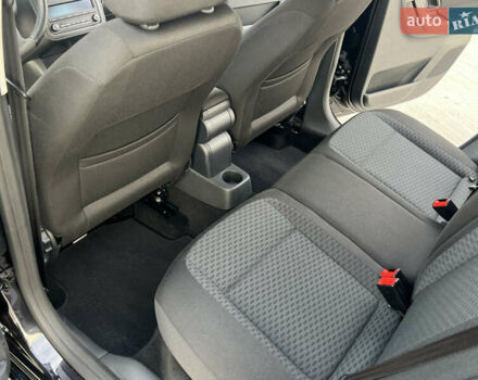 Шкода Фабия 2010 в Луцке на Automoto.ua Черный Шкода Фабия, объемом двигателя 1.2 л и пробегом 141 тыс. км за 6850 $, фото 81 на Automoto.ua