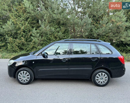 Черный Шкода Фабия, объемом двигателя 1.4 л и пробегом 173 тыс. км за 5350 $, фото 15 на Automoto.ua