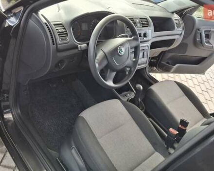 Чорний Шкода Фабія, об'ємом двигуна 1.2 л та пробігом 137 тис. км за 4750 $, фото 19 на Automoto.ua