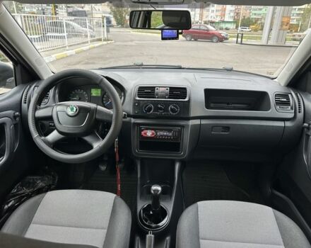 Чорний Шкода Фабія, об'ємом двигуна 1.6 л та пробігом 195 тис. км за 5500 $, фото 18 на Automoto.ua