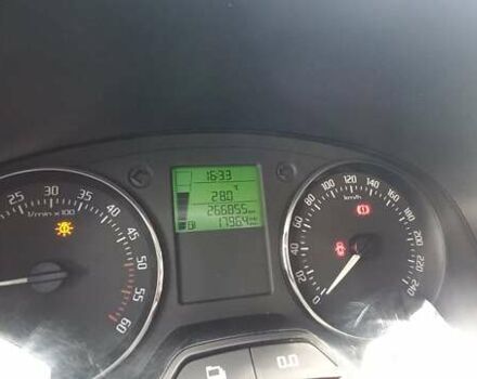 Черный Шкода Фабия, объемом двигателя 1.2 л и пробегом 267 тыс. км за 5300 $, фото 38 на Automoto.ua