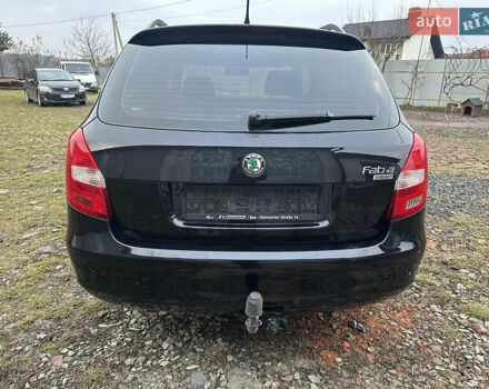 Черный Шкода Фабия, объемом двигателя 1.2 л и пробегом 191 тыс. км за 3950 $, фото 5 на Automoto.ua