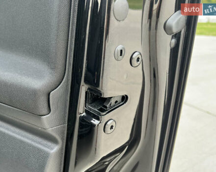 Шкода Фабия 2010 в Луцке на Automoto.ua Черный Шкода Фабия, объемом двигателя 1.2 л и пробегом 141 тыс. км за 6850 $, фото 119 на Automoto.ua