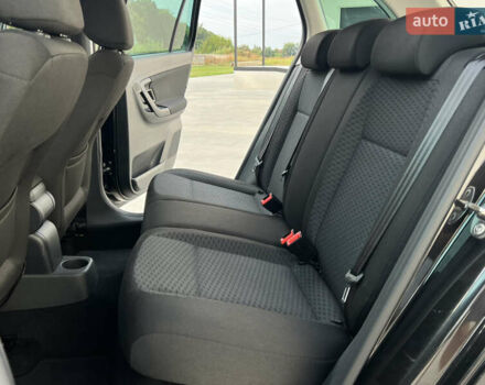 Шкода Фабия 2010 в Луцке на Automoto.ua Черный Шкода Фабия, объемом двигателя 1.2 л и пробегом 141 тыс. км за 6850 $, фото 82 на Automoto.ua