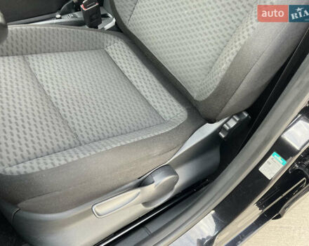 Шкода Фабия 2010 в Луцке на Automoto.ua Черный Шкода Фабия, объемом двигателя 1.2 л и пробегом 141 тыс. км за 6850 $, фото 64 на Automoto.ua