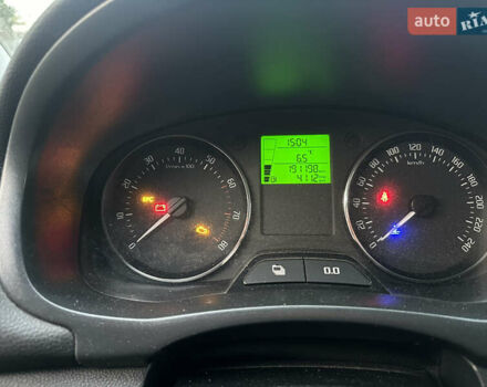 Черный Шкода Фабия, объемом двигателя 1.2 л и пробегом 191 тыс. км за 3950 $, фото 27 на Automoto.ua