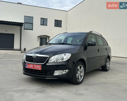 Шкода Фабия 2010 в Луцке на Automoto.ua Черный Шкода Фабия, объемом двигателя 1.2 л и пробегом 141 тыс. км за 6850 $, фото 1 на Automoto.ua