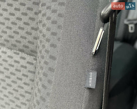 Шкода Фабия 2010 в Луцке на Automoto.ua Черный Шкода Фабия, объемом двигателя 1.2 л и пробегом 141 тыс. км за 6850 $, фото 62 на Automoto.ua