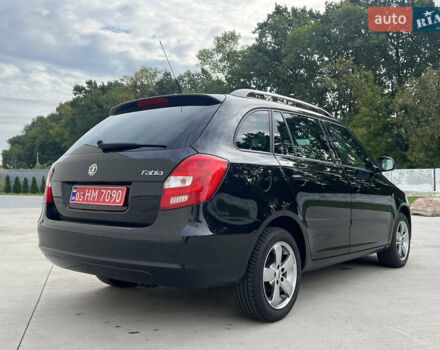 Шкода Фабия 2010 в Луцке на Automoto.ua Черный Шкода Фабия, объемом двигателя 1.2 л и пробегом 141 тыс. км за 6850 $, фото 7 на Automoto.ua