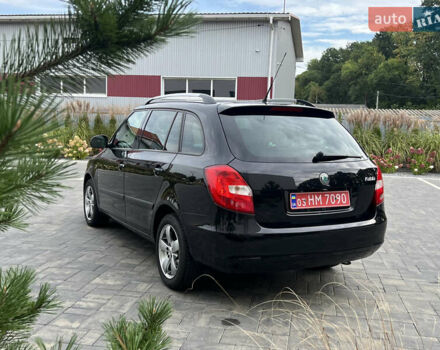 Шкода Фабия 2010 в Луцке на Automoto.ua Черный Шкода Фабия, объемом двигателя 1.2 л и пробегом 141 тыс. км за 6850 $, фото 177 на Automoto.ua