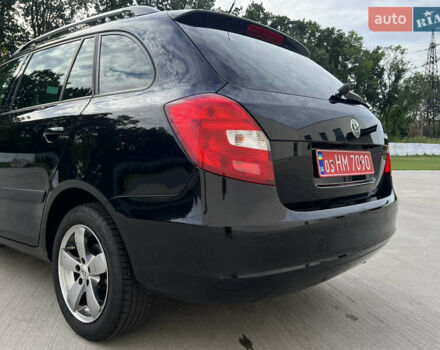 Шкода Фабия 2010 в Луцке на Automoto.ua Черный Шкода Фабия, объемом двигателя 1.2 л и пробегом 141 тыс. км за 6850 $, фото 54 на Automoto.ua