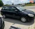 Черный Шкода Фабия, объемом двигателя 1.6 л и пробегом 270 тыс. км за 3700 $, фото 1 на Automoto.ua