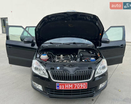 Шкода Фабия 2010 в Луцке на Automoto.ua Черный Шкода Фабия, объемом двигателя 1.2 л и пробегом 141 тыс. км за 6850 $, фото 141 на Automoto.ua