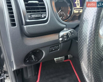 Черный Шкода Фабия, объемом двигателя 1.4 л и пробегом 189 тыс. км за 8500 $, фото 10 на Automoto.ua