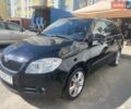 Черный Шкода Фабия, объемом двигателя 1.6 л и пробегом 250 тыс. км за 6300 $, фото 1 на Automoto.ua