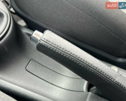 Шкода Фабия 2010 в Луцке на Automoto.ua Черный Шкода Фабия, объемом двигателя 1.2 л и пробегом 141 тыс. км за 6850 $, фото 73 на Automoto.ua