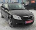 Черный Шкода Фабия, объемом двигателя 1.6 л и пробегом 210 тыс. км за 5750 $, фото 1 на Automoto.ua