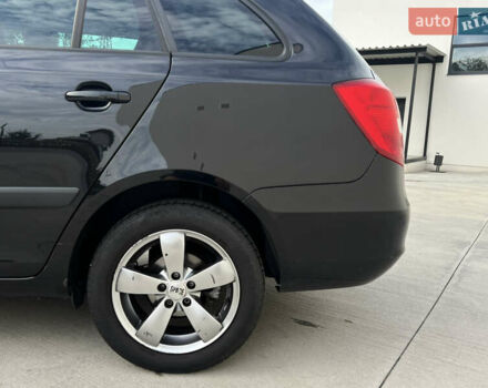 Шкода Фабия 2010 в Луцке на Automoto.ua Черный Шкода Фабия, объемом двигателя 1.2 л и пробегом 141 тыс. км за 6850 $, фото 42 на Automoto.ua