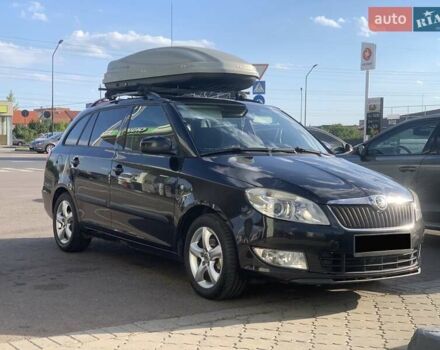Шкода Фабия 2010 в Сваляве на Automoto.ua Черный Шкода Фабия, объемом двигателя 1.2 л и пробегом 267 тыс. км за 5499 $, фото 1 на Automoto.ua