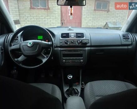 Чорний Шкода Фабія, об'ємом двигуна 1.2 л та пробігом 282 тис. км за 4700 $, фото 6 на Automoto.ua