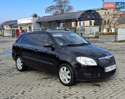 Чорний Шкода Фабія, об'ємом двигуна 1.2 л та пробігом 137 тис. км за 4750 $, фото 5 на Automoto.ua