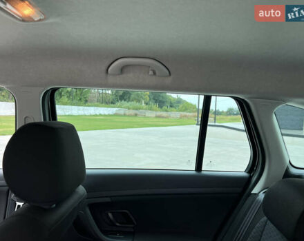 Шкода Фабия 2010 в Луцке на Automoto.ua Черный Шкода Фабия, объемом двигателя 1.2 л и пробегом 141 тыс. км за 6850 $, фото 166 на Automoto.ua