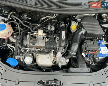 Шкода Фабия 2010 в Луцке на Automoto.ua Черный Шкода Фабия, объемом двигателя 1.2 л и пробегом 141 тыс. км за 6850 $, фото 152 на Automoto.ua