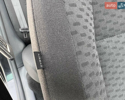 Чорний Шкода Фабія, об'ємом двигуна 1.2 л та пробігом 141 тис. км за 7200 $, фото 94 на Automoto.ua
