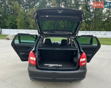 Шкода Фабия 2010 в Луцке на Automoto.ua Черный Шкода Фабия, объемом двигателя 1.2 л и пробегом 141 тыс. км за 6850 $, фото 90 на Automoto.ua