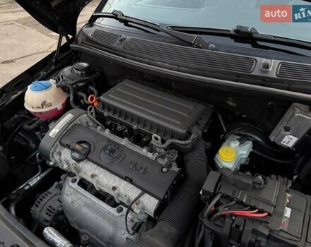 Чорний Шкода Фабія, об'ємом двигуна 1.4 л та пробігом 186 тис. км за 6000 $, фото 13 на Automoto.ua