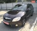 Черный Шкода Фабия, объемом двигателя 1.4 л и пробегом 245 тыс. км за 5300 $, фото 1 на Automoto.ua
