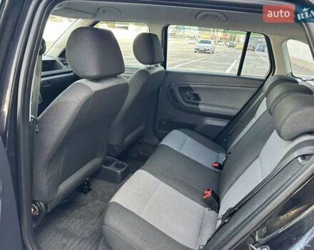 Черный Шкода Фабия, объемом двигателя 1.6 л и пробегом 195 тыс. км за 5500 $, фото 20 на Automoto.ua