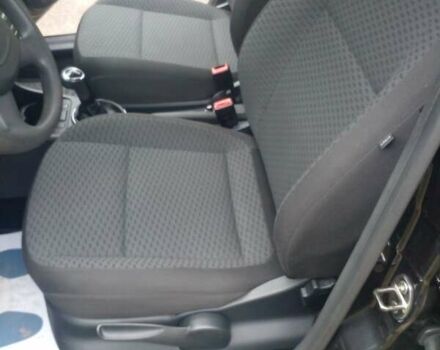 Черный Шкода Фабия, объемом двигателя 1.2 л и пробегом 170 тыс. км за 5400 $, фото 25 на Automoto.ua