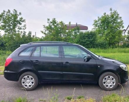 Чорний Шкода Фабія, об'ємом двигуна 1.6 л та пробігом 266 тис. км за 6000 $, фото 1 на Automoto.ua