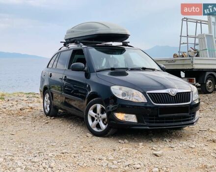 Шкода Фабия 2010 в Сваляве на Automoto.ua Черный Шкода Фабия, объемом двигателя 1.2 л и пробегом 267 тыс. км за 5499 $, фото 2 на Automoto.ua