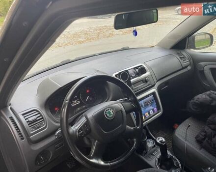 Чорний Шкода Фабія, об'ємом двигуна 1.2 л та пробігом 280 тис. км за 6000 $, фото 2 на Automoto.ua